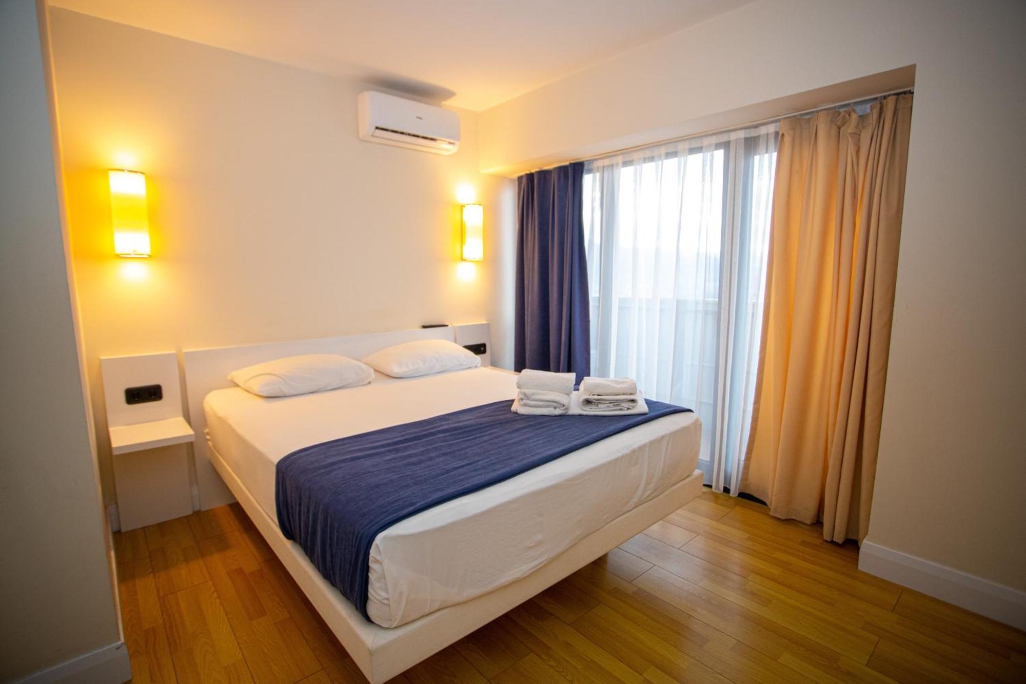 Luxsor & Gorgeous Sea Vlews Apartment Batumi Ngoại thất bức ảnh