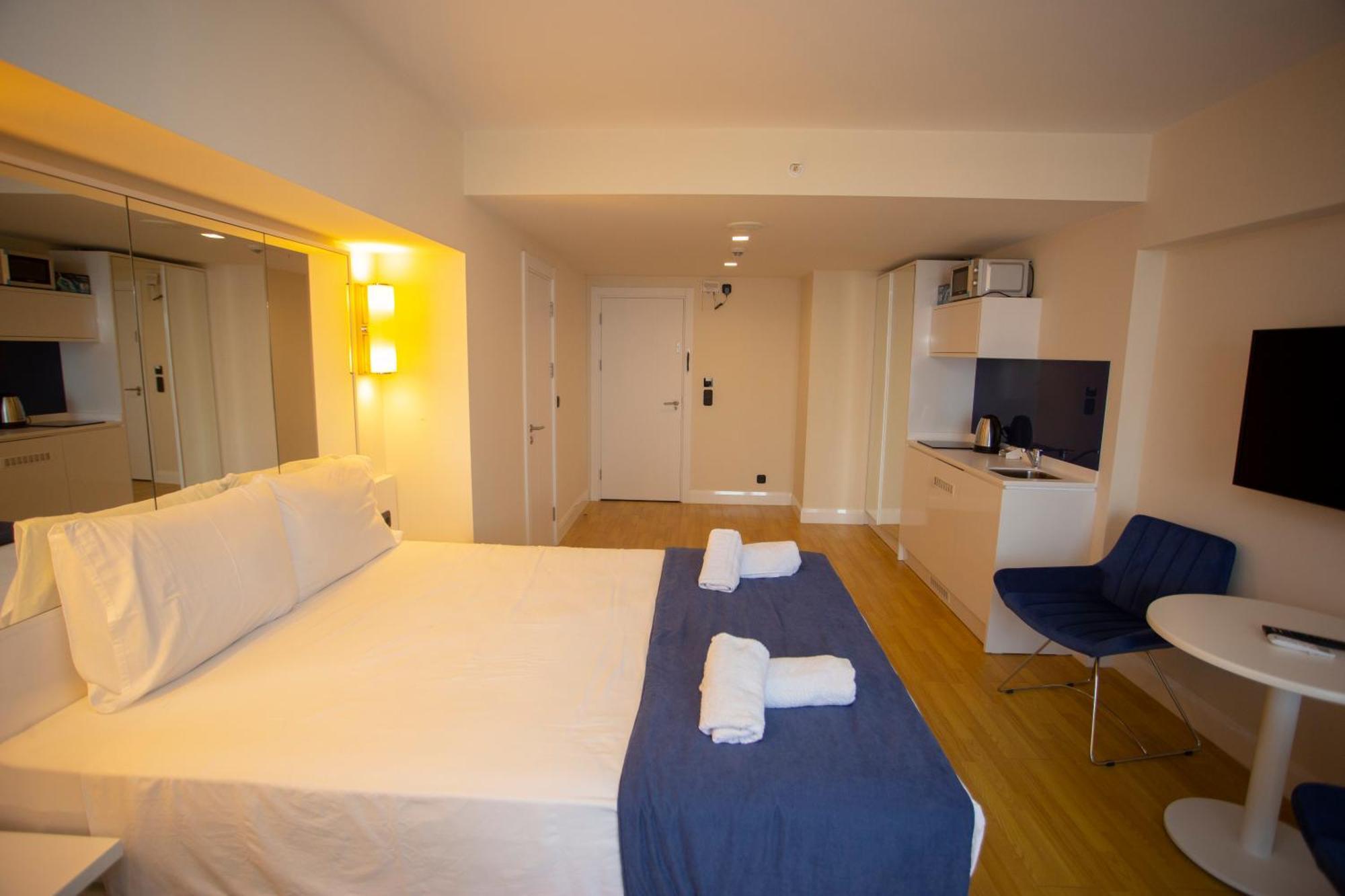Luxsor & Gorgeous Sea Vlews Apartment Batumi Ngoại thất bức ảnh