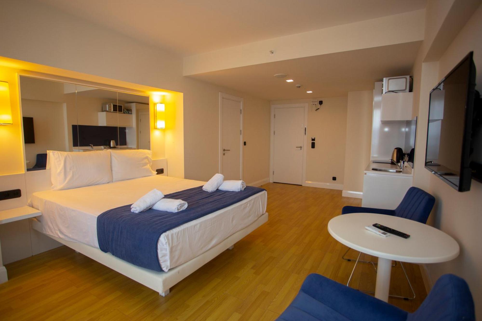 Luxsor & Gorgeous Sea Vlews Apartment Batumi Ngoại thất bức ảnh